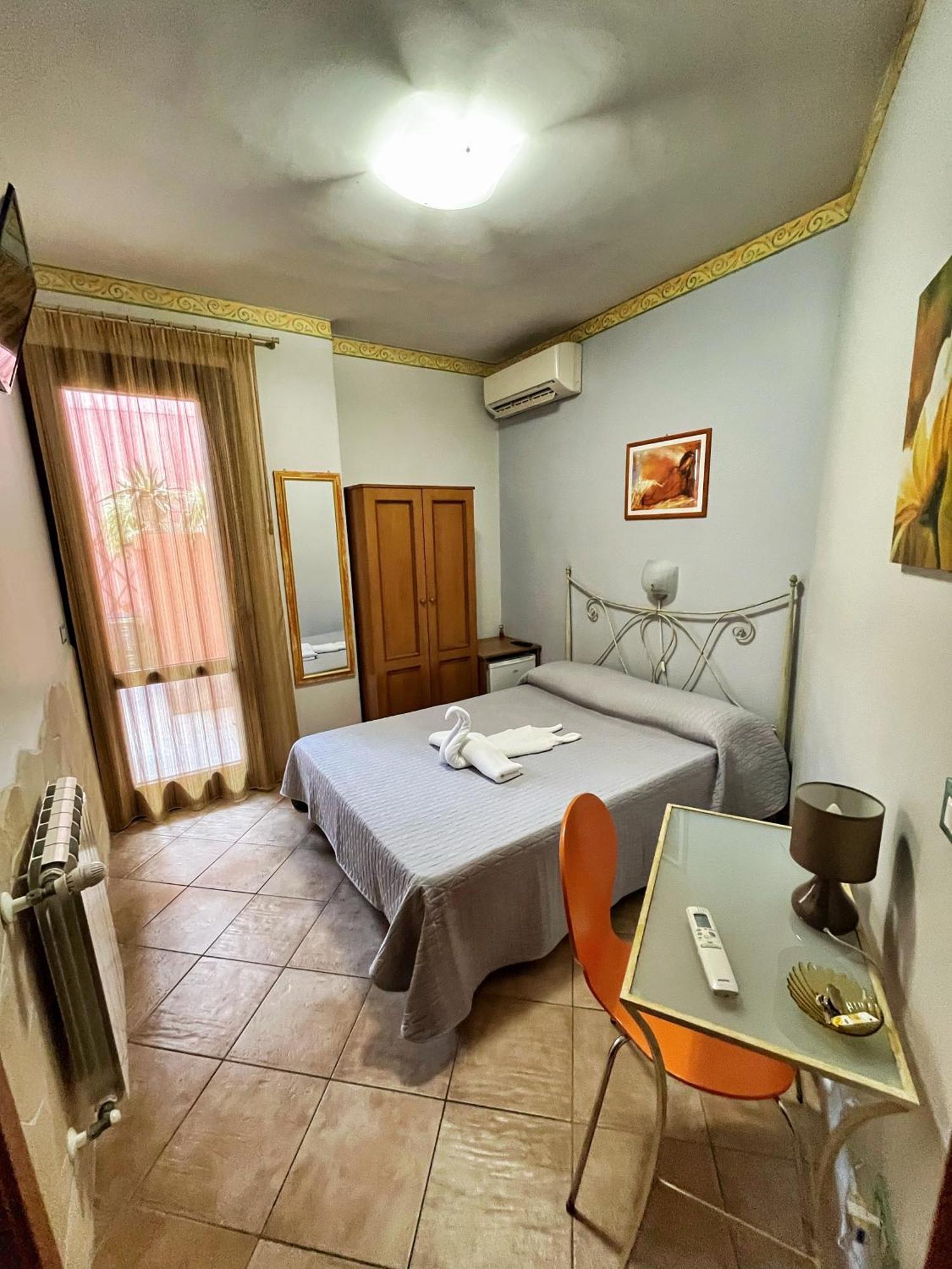 B&B Epos Acitrezza Exterior foto